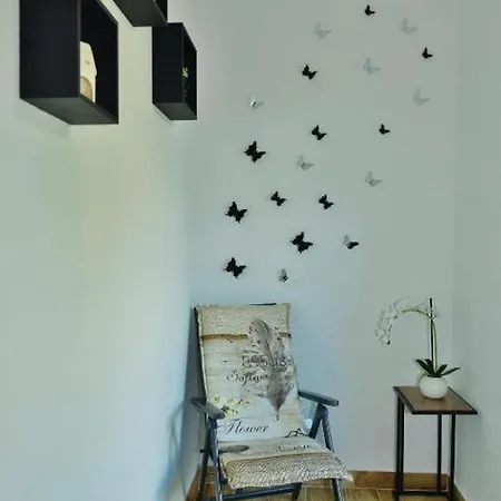 With Parking Space - 25935 Appartement